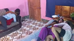 play حنيف ، بوبي خاتون ، مانيك ميا ، و MST سومونا في عربدة العهرة البرية