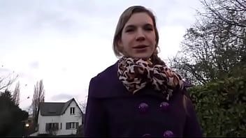 play The teacher who inserts his penis into the pussy of the 18-year-old student