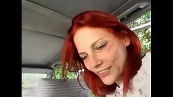 play Women fucked in the parking lot after the highway