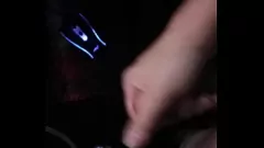 play Oleado e pronto para gozar: uma sessão de masturbação