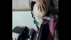 play Sassy Shemale primește o penetrare dublă anal și decalaje pentru cameră